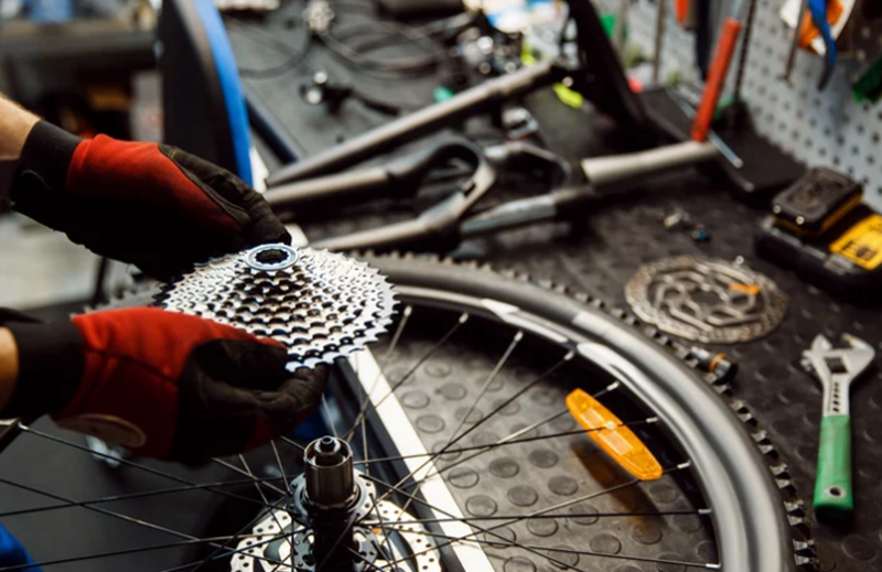 Thriving Cycling Retail & Service Business - Established, Profitable, Rare Opportunity photo 2