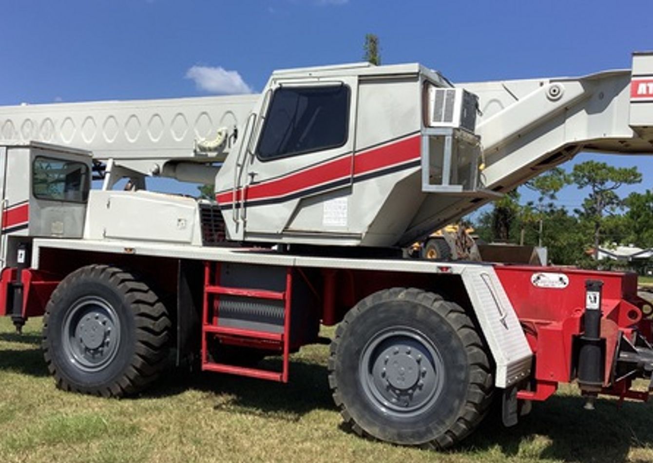 Successful Crane Rental Business for Sale in Southwest Ontario