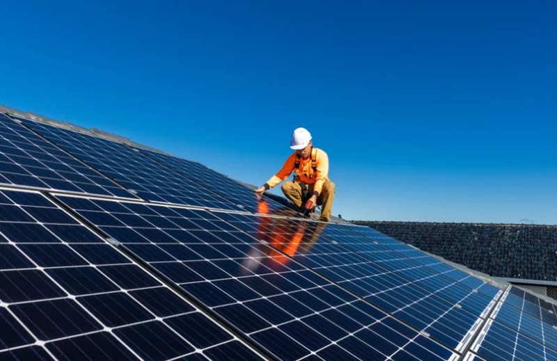 Canadian Solar Energy E-Commerce Leader: A Smart, Sustainable Investment - Ontario