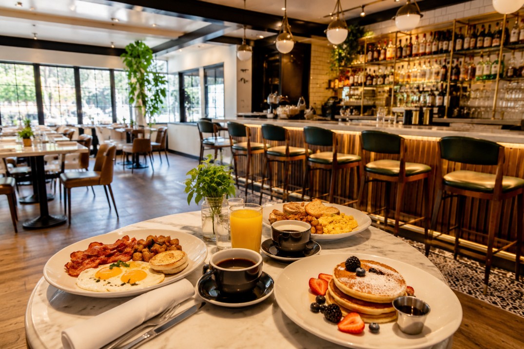 Established Full-Service Restaurant & Bar for Sale in Eastern Ontario